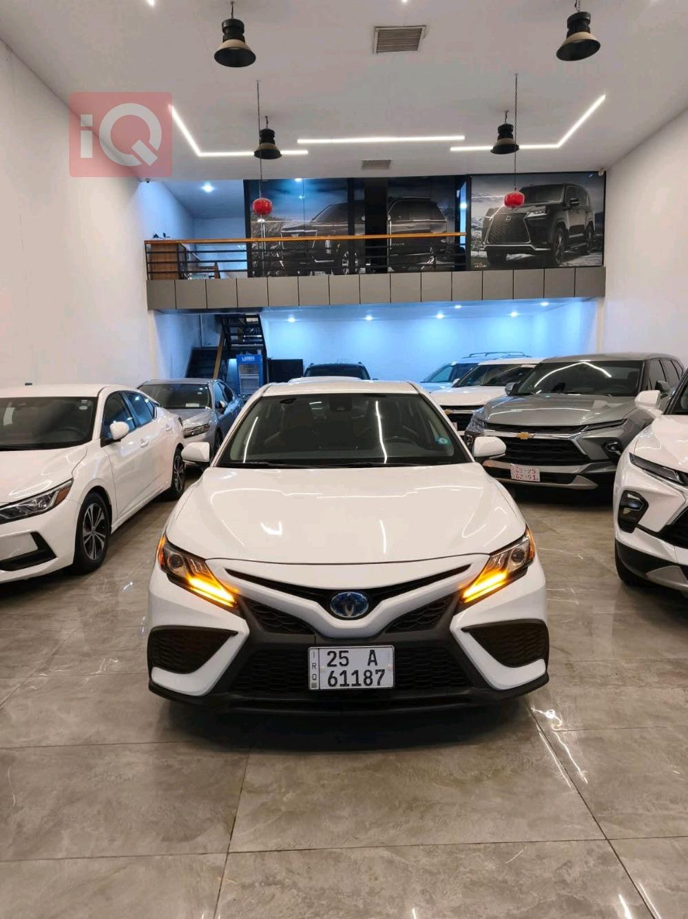 تۆیۆتا کامری